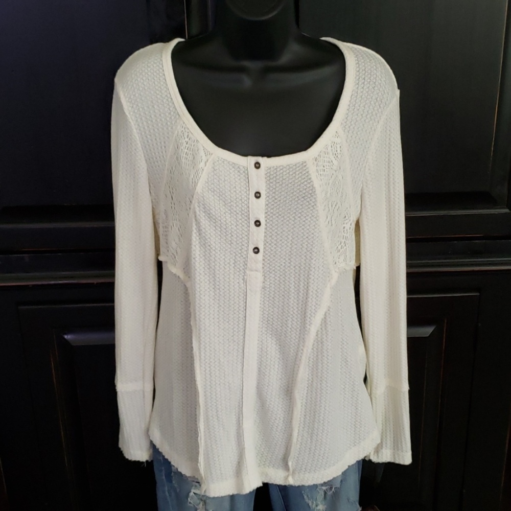 White thermal top